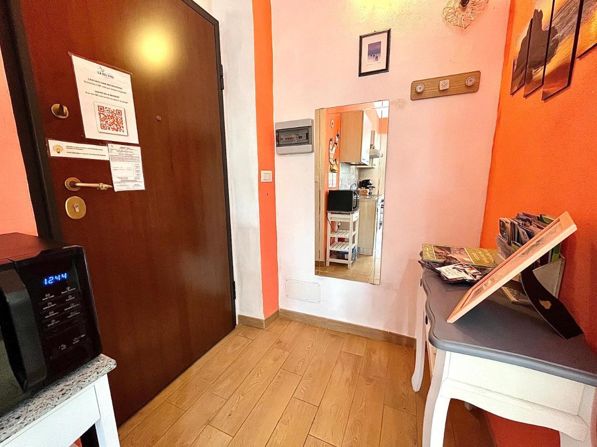 Ca Del Vins - Studio Flat In La Spezia Bagian luar foto